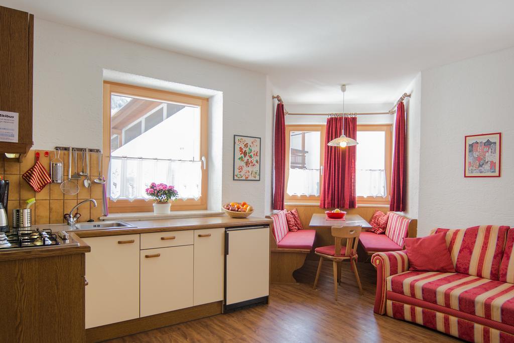 Appartment Plottenbaeck 캄포투레스 외부 사진